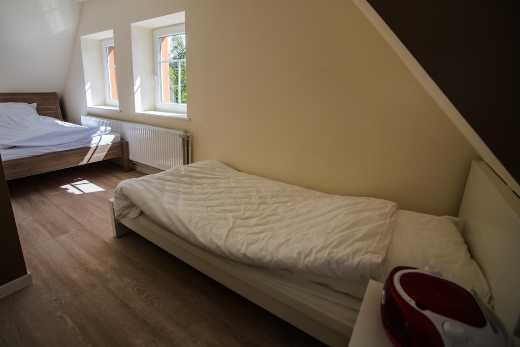 Die Kleine Villa Zimmert Exteriör bild