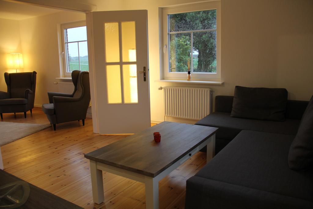 Die Kleine Villa Zimmert Rum bild